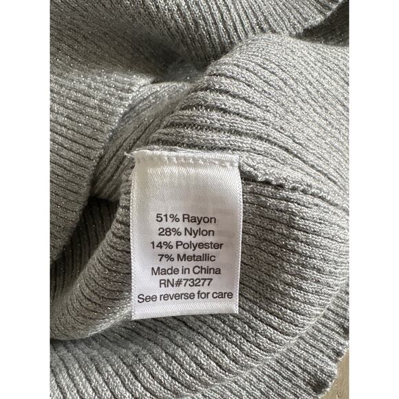 Silver Ribbed Metallic Stretch Sweater Longline Fit NWT Small - Picture 2 of 6